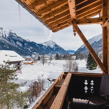 Alpenhotel Tyrol Hotel 4*